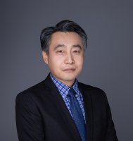 张华伟 照片