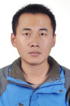 李君勇 照片