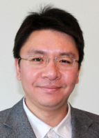 曹宇 照片