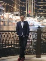 李涵闻 照片