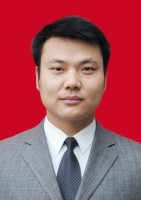 牛云杰 照片