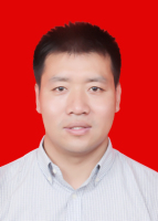 沈亚田 照片