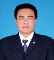 仝冰 照片