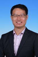 陆磊 照片