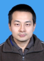 向阳 照片