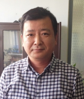徐彬 照片