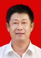 张强 照片