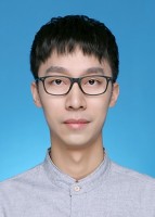 张震 照片