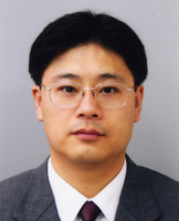 关立新 照片