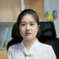 王珊 照片
