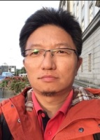何颂飞 照片