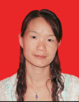 李华 照片