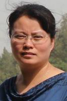 李琳 照片