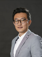 李喆 照片