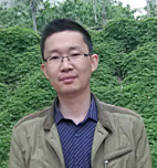 吴立辉 照片