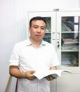 王赞 照片