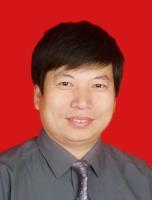 甄彤 照片
