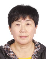 李青 照片
