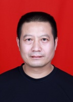 何俊阳 照片