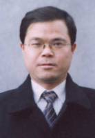 匡文龙 照片