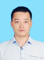 刘勇 照片