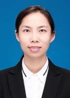 刘筱 照片