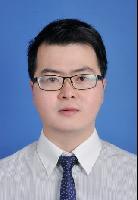 李毅 照片