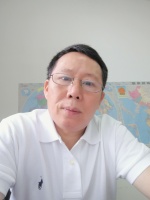 罗渊 照片