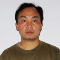 潘年英 照片