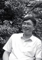 吴投文 照片