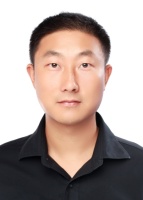 王平 照片