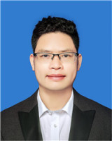 韦建超 照片