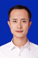 向六一 照片