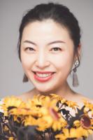 熊莉丹 照片