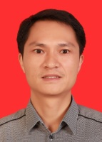周志强 照片