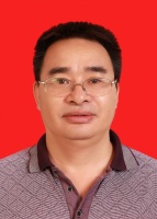 张天平 照片