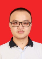 张松彪 照片