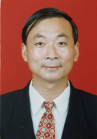 陈明灿 照片