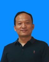 李新忠 照片