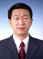 梁斌 照片