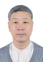 王群山 照片