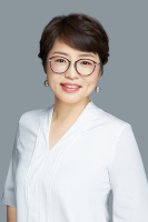 谢天晓 照片