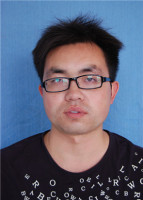 侯坤 照片