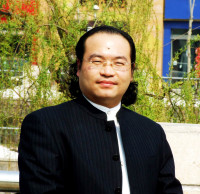马安平 照片