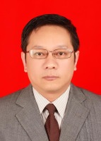 潘结南 照片
