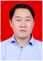 王云飞 照片