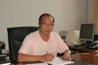 王心义 照片
