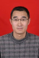 杨海兵 照片