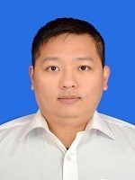 张一民 照片