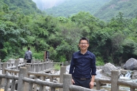 张清河 照片